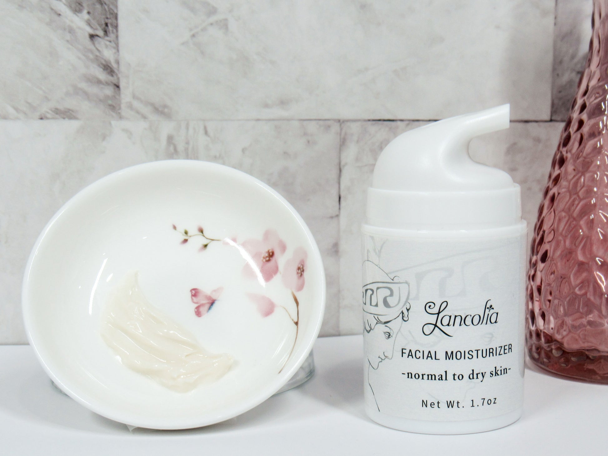 Lancolia moisturizer for dry skin and normal skin 